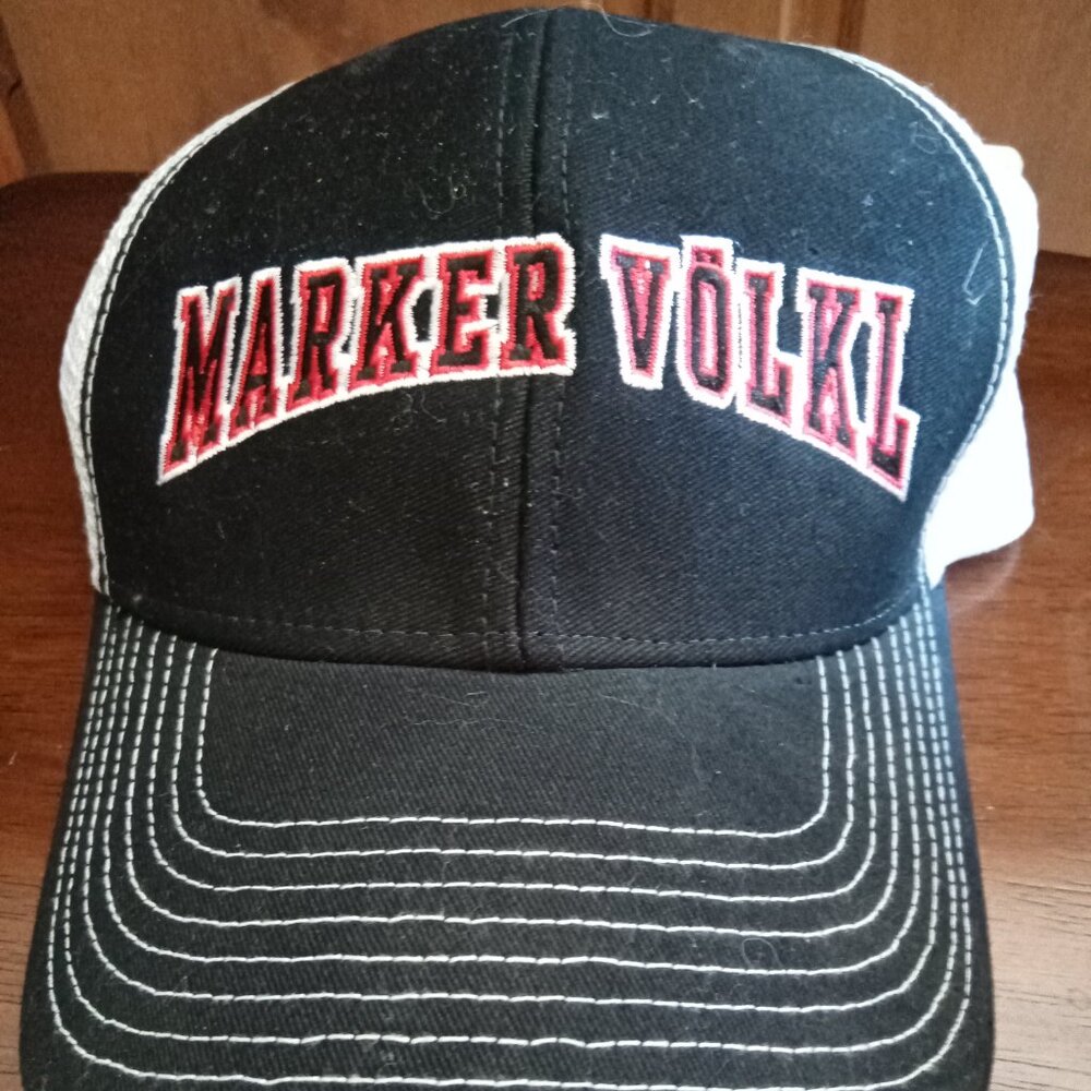 Marker Volkl Hat